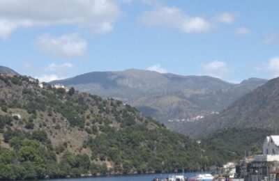 Installer Une Nouvelle Batterie Voiture Pour Citroën C5 Aircross : Étapes Faciles